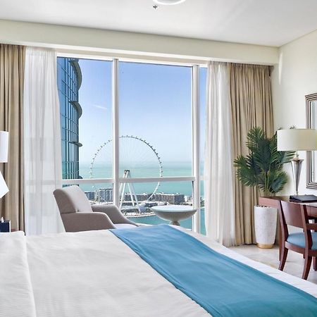 Blue Beach Tower The Walk Jbr Dubai Exterior photo A bedroom at the Atlantis Paradise Island