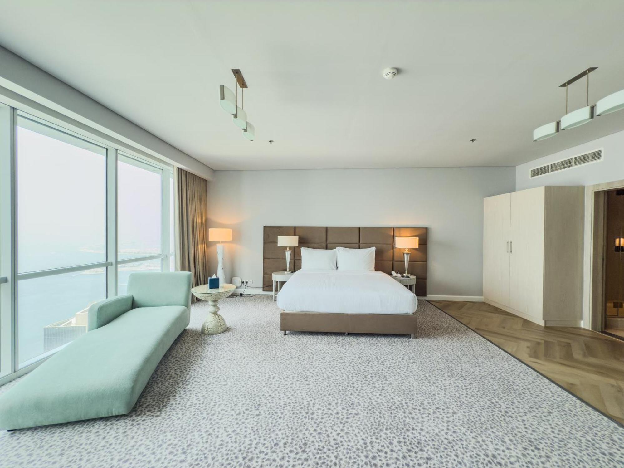 Blue Beach Tower The Walk Jbr Dubai Exterior photo A bedroom at the hotel