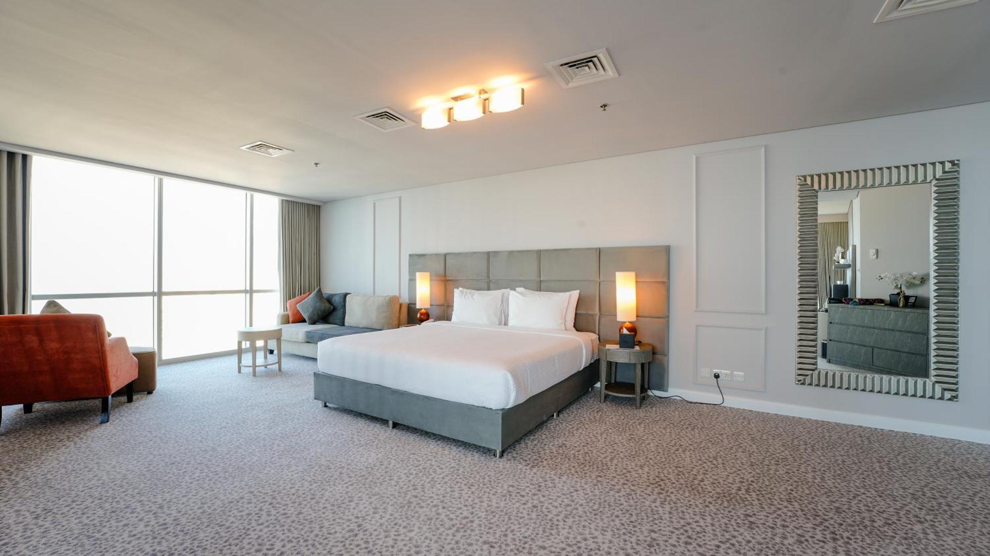 Blue Beach Tower The Walk Jbr Dubai Exterior photo A bedroom at the hotel